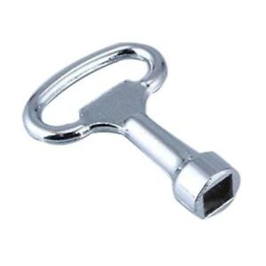 CHAVE P/TORNEIRA QUADRA. 8MM