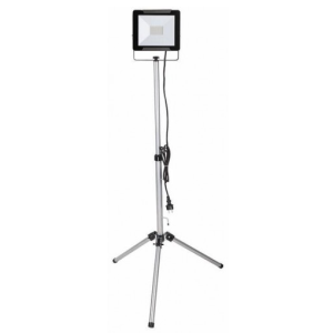 PROJECTORES C/TRIPE LED 50W 3750LM